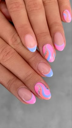 Follow & See more post collection in my pin bio, Thank you. Read more inspo & article at Our website. #nail #nails #naildesign #design #nailart #art #summer #summernail Nail Art Inspo, Nyc Nails, Summer Nail Art, Simple Acrylic Nails