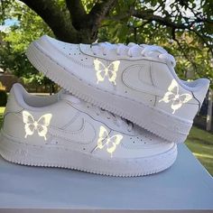 Custom Air Force 1 Reflective Butterfly Butterfly Man, All White Sneakers, Cute Nikes