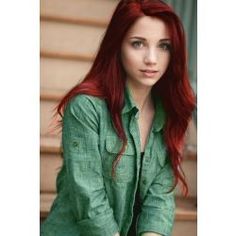 Another Potter Best Red Hair Dye, Red Bob Haircut, Pelo Color Borgoña, Hair Colour For Green Eyes, Shades Of Red Hair, Color Rubio, Dyed Red Hair, Hair Color Burgundy, Bright Red Hair