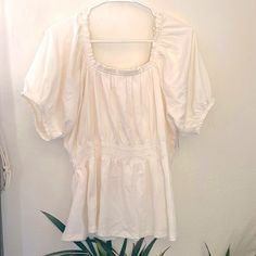 White Boho Top From Old Navy Brand New With Tags Peasant Style Square Neck Blouse For Spring, Cotton Peasant Blouse For Day Out, Peasant Style Cotton Blouse For Day Out, White Square Neck Blouse For Daywear, Spring Peasant Top With Square Neck, Cotton Square Neck Blouse For Day Out, Feminine Cotton Peasant Top For Brunch, Casual Square Neck Blouse For Vacation, White Feminine Peasant Top With Short Sleeves