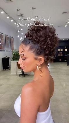 Curly Bridal Hair, Curly Hair Up, Curly Prom Hair, Hairstyles 2024, Curly Wedding Hair, Quick Natural Hair Styles, Cute Curly Hairstyles, Curly Hair Styles Easy, Hairdos For Curly Hair