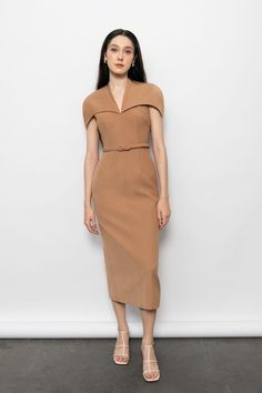 Evelyn Sheath Cape Sleeved Polyester Midi Dress MEAN BLVD Dinner Party Outfits, Mean Blvd, Cape Sleeves, Office Dresses, Professional Outfits, Street Style Outfit, Modern Fashion, S Models, Dress Materials