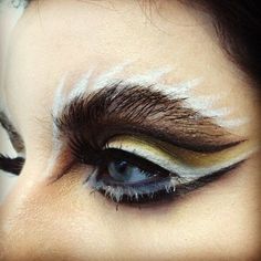 cosmeticevolution: Fierce. Wolf Makeup, Fantasy Make-up, Animal Makeup, Wolf Costume, Fx Makeup, Cat Makeup, Halloween Make Up, Hooded Eyes