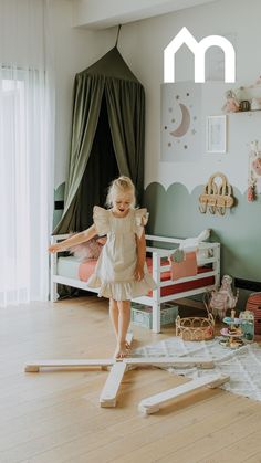 Looking for the perfect indoor activity toy? This wooden balance beam is a safe and durable option for toddlers and preschoolers. Designed as a modular balance beam, it’s perfect for a gymnastic beam setup or a playful Montessori balance experience.