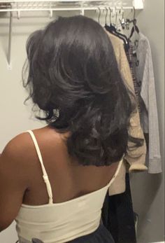 black girl with medium length silk-pressed hair with 90’s-style rachel green layers Hair Inspiration Short