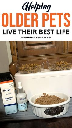 there are two bowls with food in them and the words helping older pets live their best life