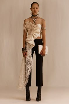 Alexander Mcqueen Resort, فستان سهرة, Fashion Inspiration Design, Marchesa, Trend Fashion, Fashion Mode