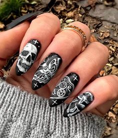 20 Goth and Emo Nail Designs for an Edgy Look Beautiful Dawn Designs Skull Nail Designs, Gothic Nail Art, Skull Nail Art, Witch Nails, Halloween Products, Skull Nails, Witchy Nails, Gothic Nails, Goth Nails