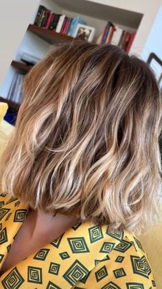 Elizabeth Olsen Hair, Olsen Hair, Cabello Hair, Warm Blonde, Hair Appointment, Short Hair Balayage, Mid Length Hair, Good Hair Day, Hair Envy