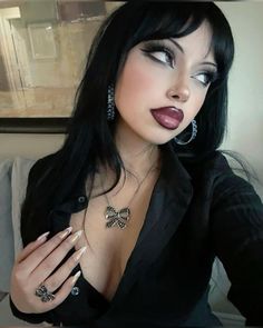 Makeup Emo, Maquillage Goth, Dark Makeup Looks, Alt Makeup, Swag Makeup, Alternative Makeup, Emo Makeup