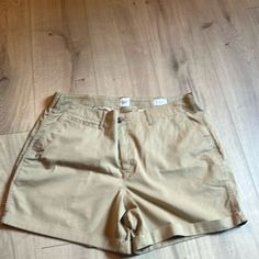 Khaki Gap Shorts Size 18. Nwot. Bundle And Save With The Green Pair. Gap Beige Cotton Bottoms, Gap Beige Bottoms For Summer, Gap Beige Casual Bottoms, Cheeky Shorts, Black Jean Shorts, Acid Wash Jeans, Gap Shorts, Purple Shorts, Gap Fit