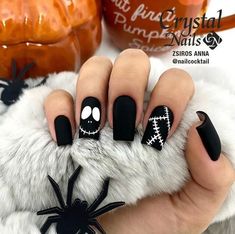 Get ready to unleash your creativity with scream nail art that’s perfect for Halloween or any spooky season! 👻💀 Whether you go for a classic horror movie vibe with dripping blood, eerie silhouettes, or fun scream-themed designs, these nails are sure to make a statement! 🎨🖤 Use bold colors, spooky accents, and even some glitter to elevate your nail game. Embrace the fright and let your nails scream for attention! #ScreamNailArt #HorrorNails #SpookySeason #NailArtInspiration #HalloweenNailsReady to create nails that scream fun? 🎉 Head to my profile and tap the link for everything you need to bring these nail art ideas to life! 💅✨ Small Black Nail Design, Nails Idea Halloween, Hawollen Nails, Acrylic Nail Designs For Halloween, Sport Nail Designs, Halloween Inspired Nails Acrylic, Seasonal Nail Ideas, Simple Disney Halloween Nails, Gelish Halloween Nails