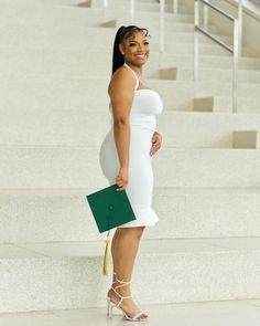 White Graduation Dress Black Women, Graduation Dress Black Women, White Graduation Dress College Classy, Black Women Graduate, White Dress For Graduation, Dresses For Graduation Ceremony, Graduation Dress College Classy, Graduation Dress University, Grad Photoshoot Ideas