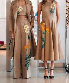 Wedding Outfit Guest, Painted Clothes, Wedding Guest Outfit Summer, Fashion Attire, Summer Black, Guest Outfit, Outfit Summer, Mode Inspiration