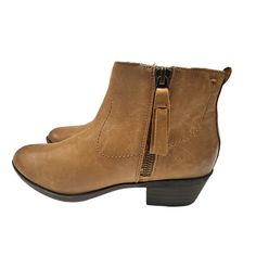 Lucky Brand Blandre Leather Pull Up Ankle Bootie Brand New With Tags But With Some Scratches From The Storage. No Box. Size 6 Q1521 Casual Leather Boots With Heel Tab, Leather Booties With Zipper Closure And Round Toe, Leather Low Heel Casual Booties, Casual Leather Booties With Low Heel, Casual Leather Booties With Stacked Heel, Casual Leather Booties For Work, Shoes Brown, Lucky Brand Shoes, Ankle Bootie