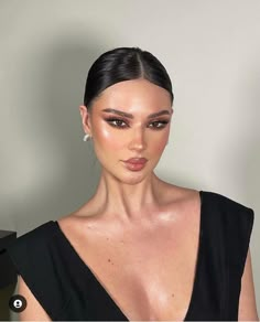 Wedding Makeup For A Black Dress, Natural Makeup Looks For Brown Eyes, Skincare Shopping, Ball Makeup, Sultry Makeup, Classy Makeup, Glam Wedding Makeup, Formal Makeup