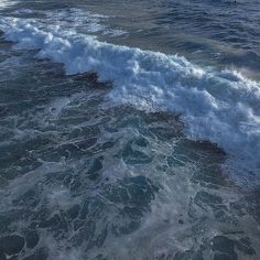 the wake of a boat in the ocean