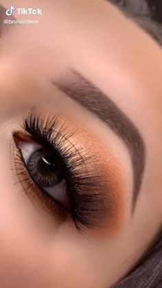 Smokey Eye Makeup Steps, No Make Up Make Up Look, Makeup Tutorial Eyeliner, Makeup Tutorial Eyeshadow, Eye Makeup Pictures, Eye Makeup Steps, Makeup Tutorial Video, Eye Makeup Designs, Braut Make-up