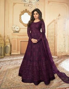 Purple Anarkali, Net Anarkali, Shamita Shetty, Designer Anarkali Dresses, Anarkali Dresses, Long Anarkali, Designer Anarkali Suits, Gown Suit, Costume Noir