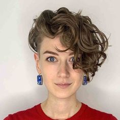 23 Hottest Short Asymmetrical Haircuts Right Now Asymetrical Haircut, Short Asymmetrical Hairstyles, Short Asymmetrical Haircut, Asymmetrical Haircuts, Asymmetrical Pixie Haircut, Edgy Short Haircuts, Asymmetrical Haircut, Edgy Pixie Haircuts