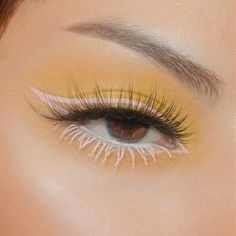 Neon Looks, Drag Make-up, Yellow Makeup, Indie Makeup, Cute Eye Makeup, Eye Makeup Pictures, Smink Inspiration, Eye Makeup Designs, Makijaż Smokey Eye