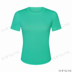 Cozy Athleisure Wear for Female Fitness Enthusiasts Casual Green Breathable T-shirt, Green High Stretch Casual Activewear, Green Breathable Casual Activewear, Green Casual Breathable Activewear, Spring Casual Yoga T-shirt, Solid Color Activewear For Gym, Casual Green Stretch Activewear, Green Summer Yoga Top, Green High Stretch Summer Activewear