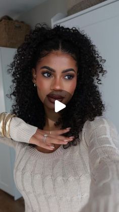 Olivia Collins on Instagram: "Elevated half-up hairstyle🤎

#curlyhair #curlyhairstyles #curlyhairinspo #naturalcurls #curlyhairtutorial" Half Up Half Down Hairstyles Curly Hair, Curl Afro, Yara Shahidi, Half Up Half Down Hairstyles, Hairstyles Curly Hair, Hairstyles Curly, Half Up Half Down Hair, Half Up Hair