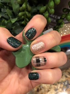 Color Street St Patricks Day Mixed Mani, Gaelic Greenery Color Street Combos, Color Street St Patricks Day Combos, Color Street Plaid About You, Color Street St Patricks Day Nails, Cute St Patricks Day Nails, Color Street Color Play, Saint Patrick Nail, St Patrick's Day Nails