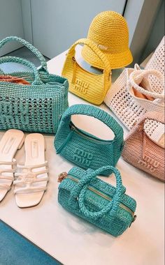 Animated Website, Handbag Closet, Miu Miu Handbags, Professional Model, Miu Miu Bag, Crochet Handbags Patterns, Purse Fashion, Women's Bags By Style