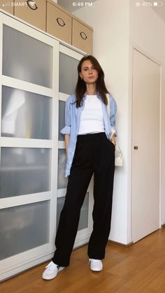 Casual Summer Outfits College, Summer Internship Outfits, Summer Business Casual Outfits Young Professional, Work Oufit, Black Pants Work Outfit, Friday Fits, Corporate Girlie, College Wardrobe, Black Pants Outfit