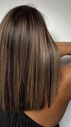 Brunette Hair With Highlights, Brown Hair With Blonde Highlights, Brown Hair Balayage, Brown Blonde Hair, Hair Color Balayage, Hair Inspiration Color, Hair Inspo Color, Light Hair, Brown Hair Colors