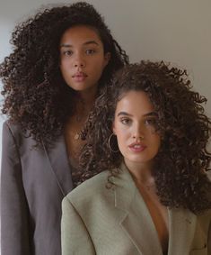 High Fashion Curly Hair, Long 4b Curly Hair, 3c Formal Hairstyles, 3 C Curly Hair, Curly Hair Cuts 3c, Long Coily Hair, Photoshoot Curly Hair, Curly Hair Models, Curly Hair Photoshoot