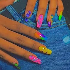 Nails Indie, Retro Nails, Hippie Nails, Edgy Nails, Grunge Nails, Cute Acrylic Nail Designs, Makijaż Smokey Eye, Aesthetic Nails, Long Acrylic Nails Coffin