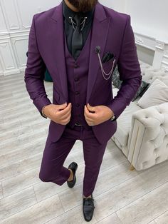 Wilson Purple Slim Fit Peak Lapel Suit – brabion Men Suits Blue, Mode Purple, Prom Men, Terno Slim, Purple Suit, Pants Gift, Purple Suits, Slim Fit Blazer, Groomsmen Suits