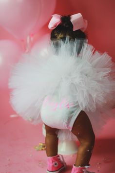 Pre 1st Birthday Photoshoot Ideas, Baby Girl Birthday Photoshooting, 1year Baby Girl Photoshooting Ideas, 6 Month Princess Photoshoot, Little Birthday Girl Photoshooting, 1st Birthday Girl Photoshooting Black, Black Baby Girl, Mommy Daughter Photography, Mommy Daughter Photoshoot