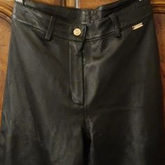 St. John Sport By Marie Gray Leather Pants, Black, Small Slits At Ankles. Fully Lined 97% Polyester, 3% Spandex. Excellent Condition, Size 6. Gray Leather Pants, Leather Pants Black, Gray Pants, Gray Leather, Grey Pants, Pants Black, Grey Leather, St John, Pant Jumpsuit