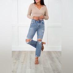 Sizes 1-15: True To Size For The Perfect, Comfortable Everyday Fit! These Have A Subtle High Rise And A Crop Length. Fabric: 72% Cotton, 26% Polyester, 2% Spandex Ankle Flare Jeans, The It Girl, Girls High, It Girl, Jeans Color, Colored Jeans, Flare Jeans, High Rise, Women Jeans