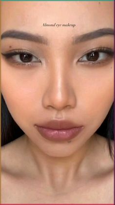 Makeup Look For Asian Eyes, Simple Makeup For Almond Eyes, Almond Eye Makeup Aesthetic, Eye Make Up For Almond Eyes, Sultry Hooded Eye Makeup, Large Almond Eyes, Natural Makeup For Almond Eyes, Contour Eye Makeup, Makeup For Small Almond Eyes