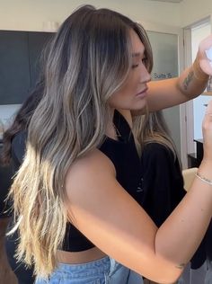 Asian With Blonde Highlights, Blonde On Dark Hair Balayage, Ashy Balayage Blonde, Ash Blonde Balayage Dark Roots, Dimensional Blonde On Dark Hair, Asian Bronde Balayage, Dark Brown To Blonde Hair Transformation, Blond Balayage Hair On Brown Hair, Chocolate Brown Hair With Highlights Ash