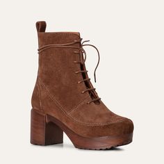 Made from premium, leather, the Greta lace up boot is a luxury you can’t miss out on. Featuring a rounded toe, and a lace-up style, and a contrasting platform sole, this boot is one of our most popular. The soft, supple leather and its unique, cushioned sole mean that the Greta boot is stylish and comfortable – the best of both worlds! Greta is designed in Sweden and handcrafted in Portugal. Unique Calou sole, soft and flexible Heel height 7,5 cm Shaft height 16 cm Quality leather with leather l Brown Lace Up Boots, Swedish Clogs, Naha, Slipper Shoes, Leather Zipper, Shoe Care, Boot Shoes Women, Lace Up Boots, Black Boots