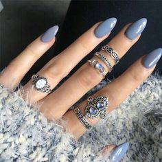 ♔ follow ya girl for more bomb-ass pins @yafavpinner ♔ Nails And Rings, Grey Acrylic Nails, Gray Nails, Makijaż Smokey Eye, Almond Nail, Manicure E Pedicure, Gel Manicure, Gorgeous Nails, Stiletto Nails