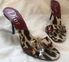 Mode Shoes, Dr Shoes, Vintage Heels, David Gandy, Cute Heels, Shoe Inspo, Girly Shoes, Swag Shoes, Adriana Lima