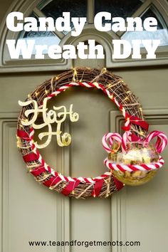 Candy Cane Wreath DIY Diy Candy Cane Wreath, Candy Cane Wreath Diy, Diy Candy Cane, Decoupage On Canvas, Clay Gift Tags, Wreath For Christmas, Diy Christmas Wreath, Candy Cane Wreath