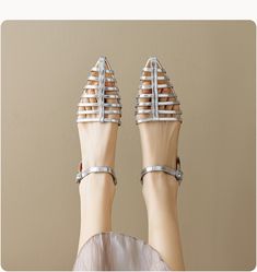 Dodobye Kaiya Pointy Toe Block Heels Flats Sandals