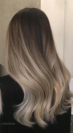 Balyage Long Hair, Ash Blonde Hair Balayage, Blonde Hair With Roots, Rambut Brunette, Hair Blond, Brown Hair Inspo, Brunette Hair With Highlights