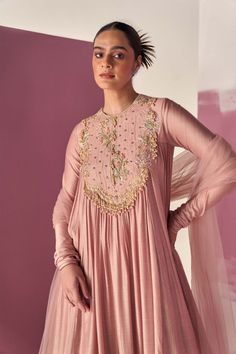 Ridhi Mehra | Jaajim Dusky Pink Anarkali And Dupatta | INDIASPOPUP.COM Cotton Suit Designs, Ridhi Mehra, Pink Anarkali, Long Anarkali, Traditional Attires, Desi Style, Embroidered Border