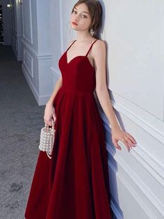 Evening Dress A Line Sweetheart Neck Velour Floor Length Pockets Formal Party Dresses Sleeveless Midi Dress With Fitted Bodice For Homecoming, Sleeveless Midi Dress For Homecoming, Sleeveless Red Midi Bridesmaid Dress, Red Sleeveless Midi Dress For Bridesmaid, Red Spaghetti Strap Bridesmaid Dress, Velvet Birthday Dress, Red Velvet Birthday, Formal Party Dresses, Style Inspiration Classy