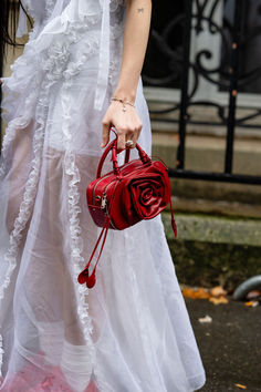 Photographer: Karya Schanilec Sheer White Dress, White Sheer Dress, Rose Purse, Dress Paris, Virtual Fashion, Dressed To Kill, Fashion Weeks, Intj, 2024 Fashion