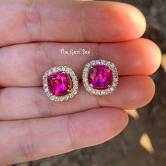 Thank you for coming in! 14k solid yellow gold earrings/ear studs with two stunningly beautiful 4.86CT pink tourmalines and 0.73ct natural diamond accents! You will receive the earrings you see in the photos! WEIGHT: 4.97 grams (4.86ct tourmaline, 0.73ct diamond) DIMENSION: 12.5mm (7.5mm tourmaline) MATERIAL: 14k solid yellow gold, Pink Rubellite Tourmaline, natural diamonds Rubellite Tourmaline, Earrings Ear, Yellow Gold Earring, Ear Studs, Solid Yellow, Pink Tourmaline, Oval Shape, Pretty In Pink, Tourmaline