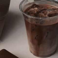 there is a chocolate drink with ice in it